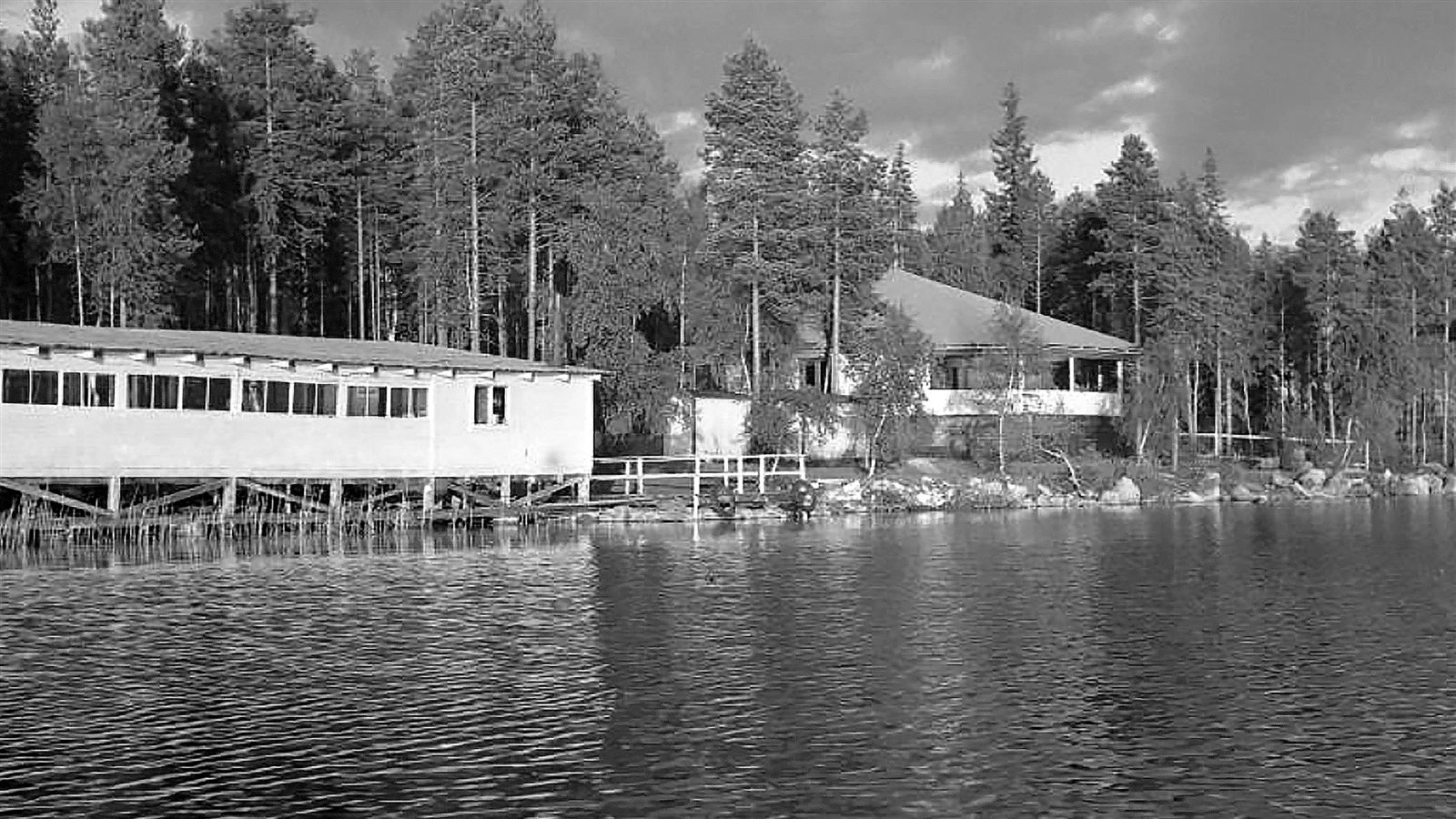 The Logen seen from the water