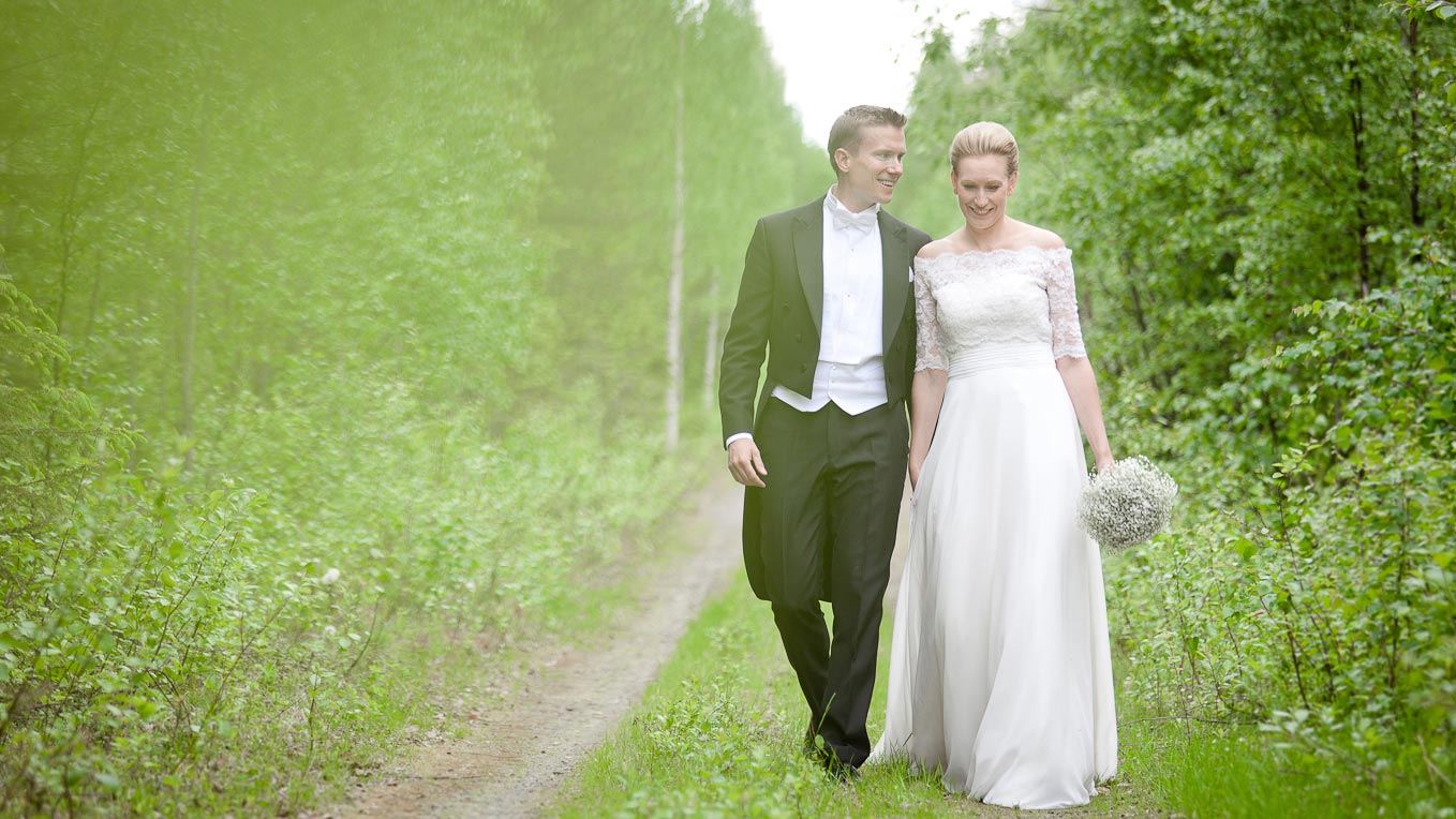 A wedding celebration in the Logen